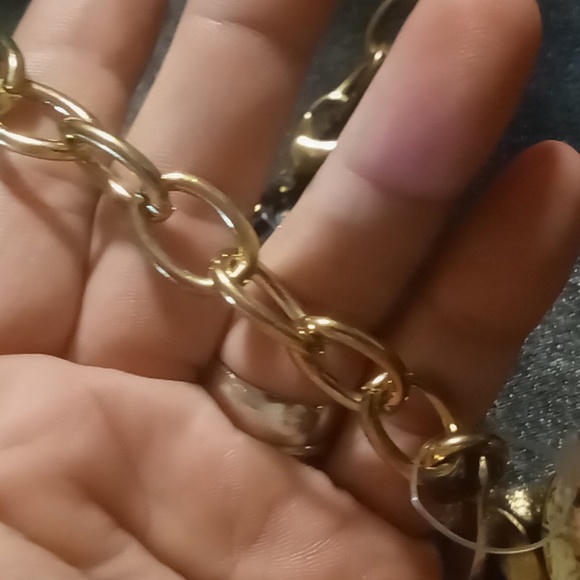 2 chic Designer gold tone chunky links 22 in long statement necklace. NWT - Picture 6 of 6